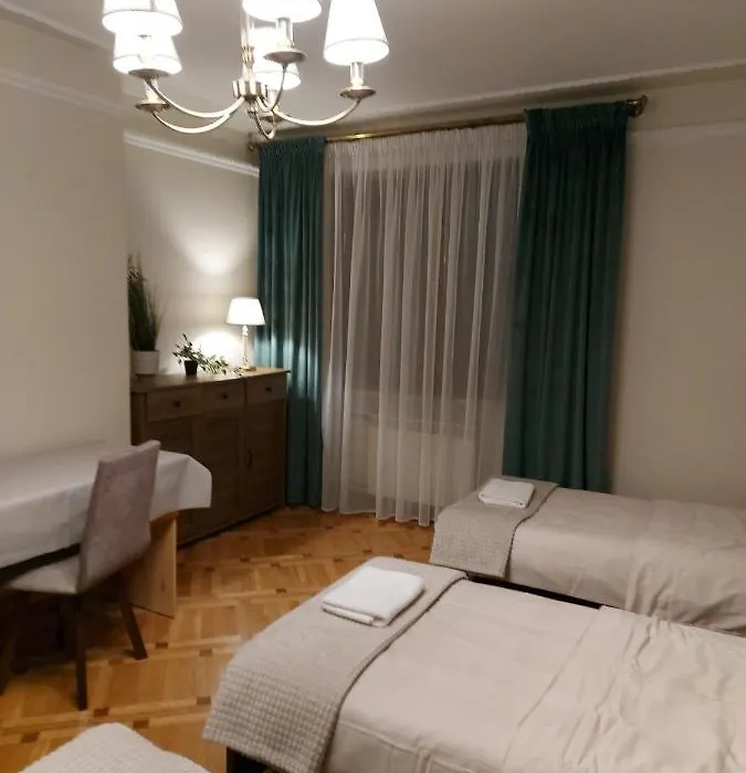 Hostel Luna-1
